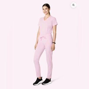 Mandala Women's V-Neck Scrub Set in Fuchsia